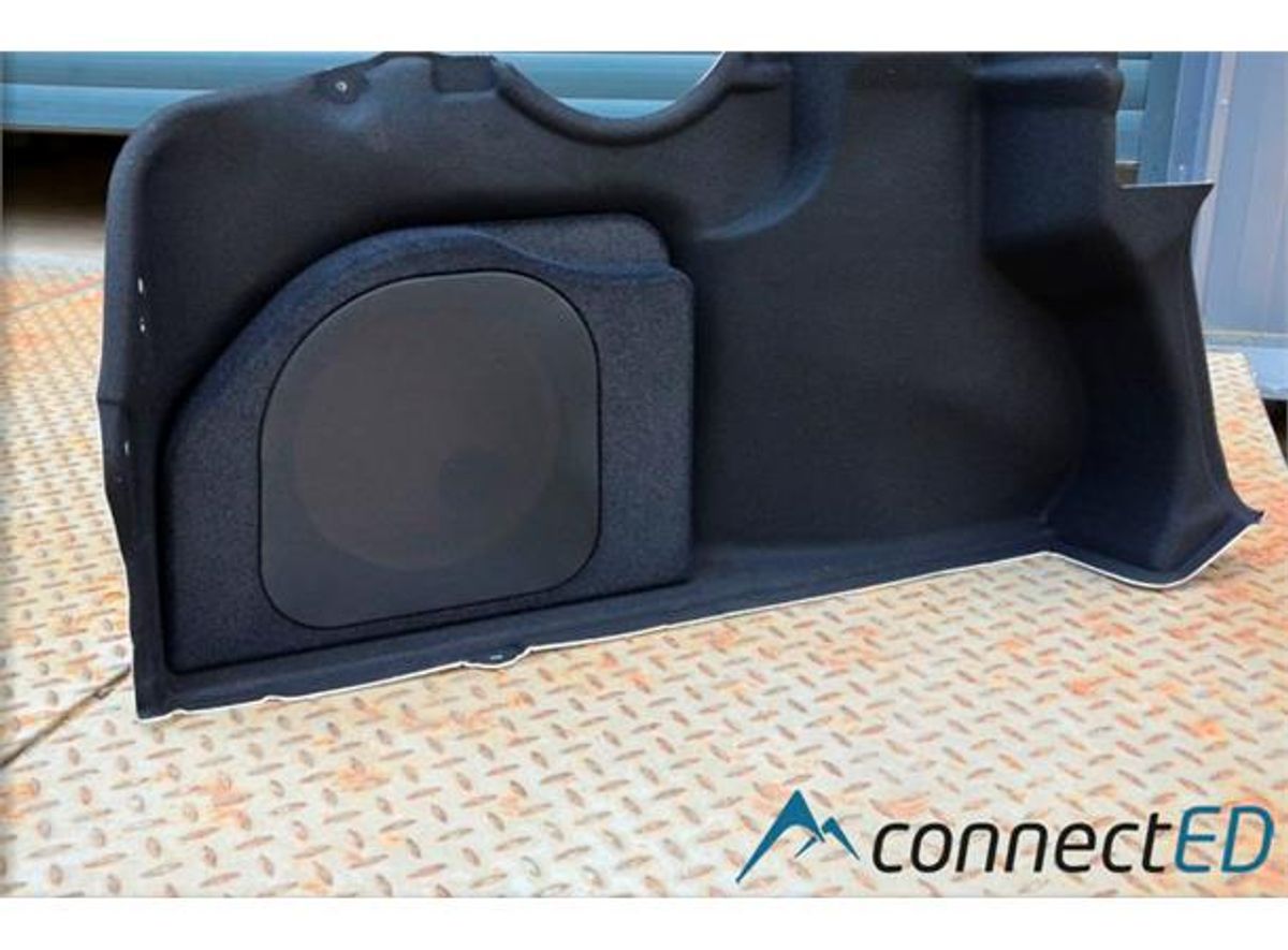 ConnectED MDF Basskasse 10