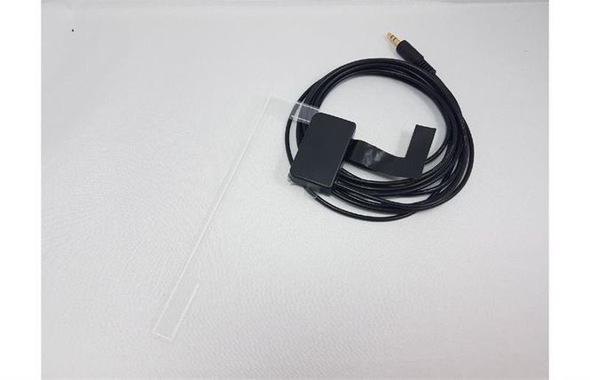 Hovedbilde ConnectED DAB-antenne - Minijack for montering på vindu