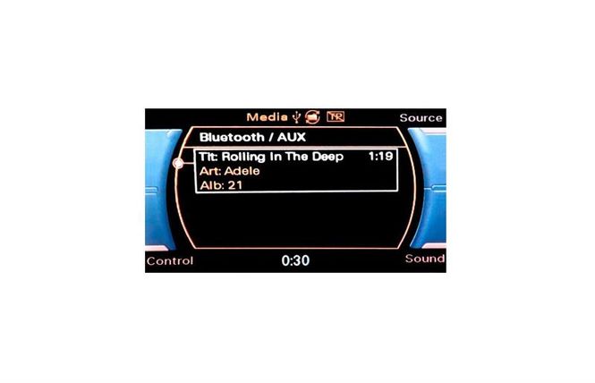 Hovedbilde ConnectED EDAU8004 BT Audio/AUX adapter Audi Concert III / Symphony III