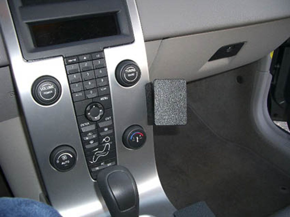 Brodit ProClip 853361 Volvo V50, S40, C30, C70 Vinklet