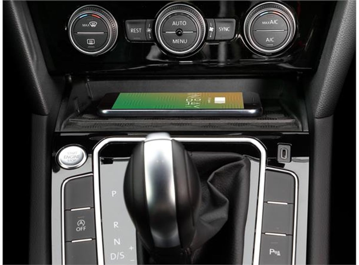 inbay integrert Qi ladeplate Arteon, Passat (2020 -->)