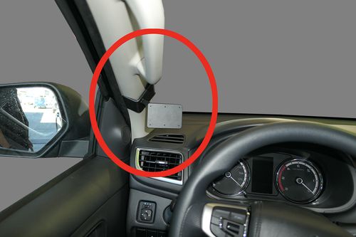 Brodir ProClip 805524 Mitsubishi L200 2020-2024 A-stolpe