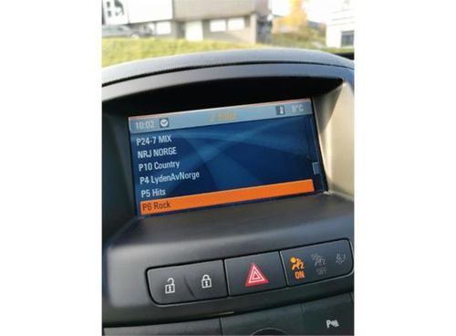 Dension DBU3DAB DAB+ adapter via USB/iPod-tilkobling
