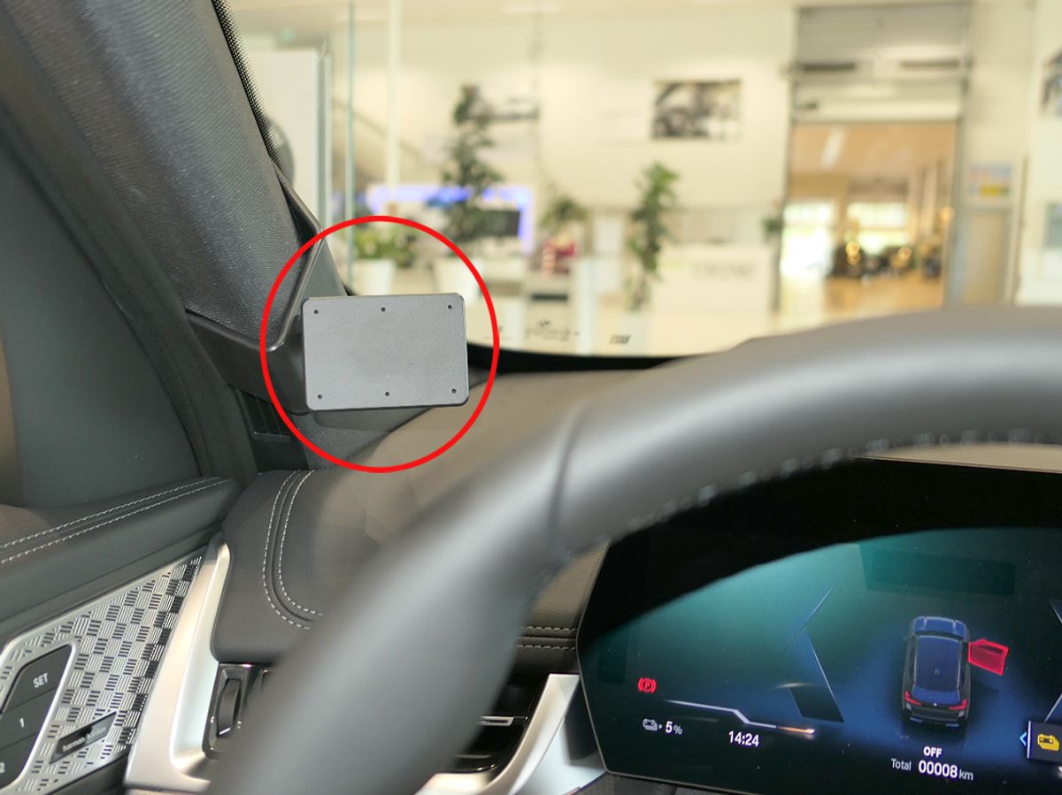 Brodit ProClip 805960 BMW X1 U11 2023--> A-stolpe