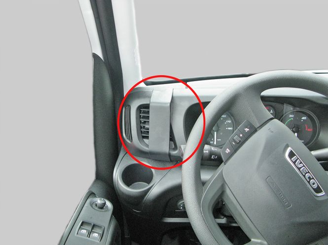 Hovedbilde Brodit ProClip 805090 Iveco Daily 2015 - 2025 A-stolpe