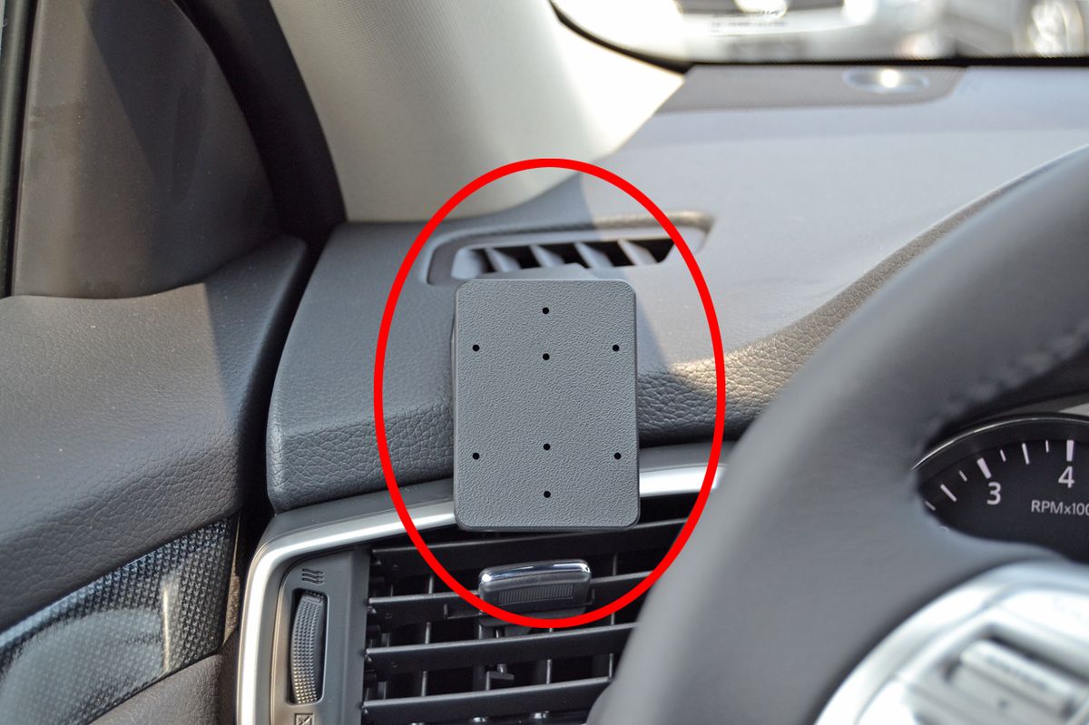 Brodit ProClip 805011 Nissan Qashqai, X-Trail 2014-2021 Venstre