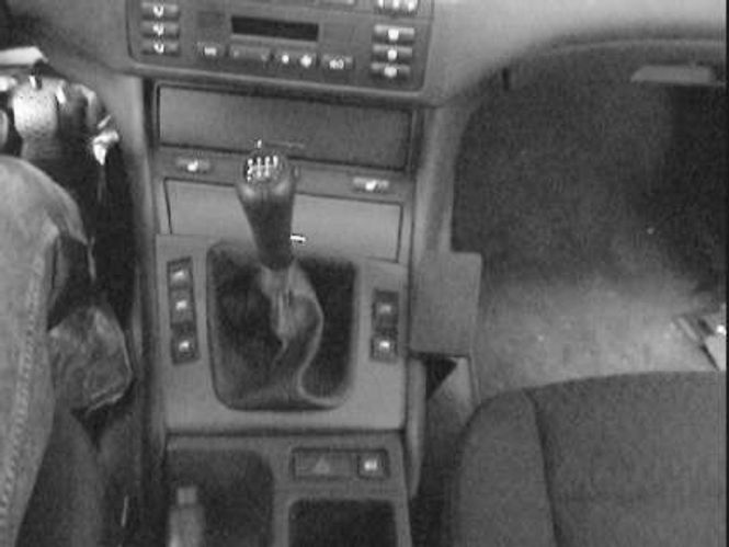 Hovedbilde Brodit ProClip 832801 BMW 3-serie 1998-2004 Vinklet konsoll