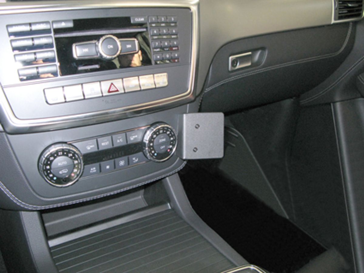 Brodit ProClip 854709 Mercedes GL, GLE, ML Vinklet