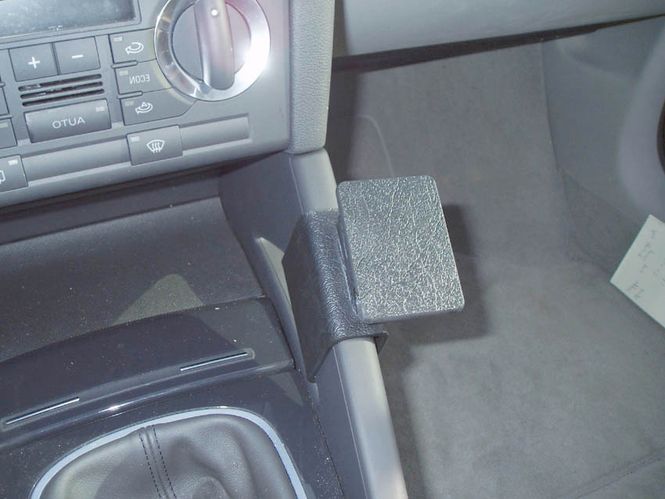Hovedbilde Brodit ProClip 853415 Audi A3 2004-2012 Vinklet