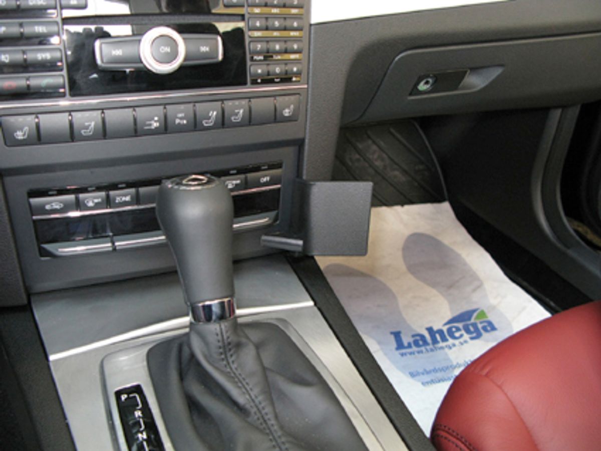 Brodit ProClip 854460 Mercedes Benz E-klasse Coupé, Conv. (W212) Vinklet